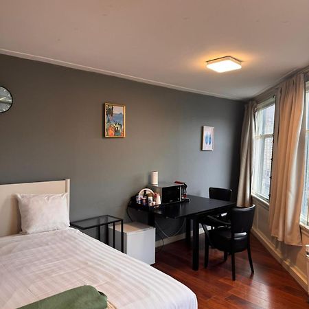 Central B&B Apartment In アムステルダム エクステリア 写真